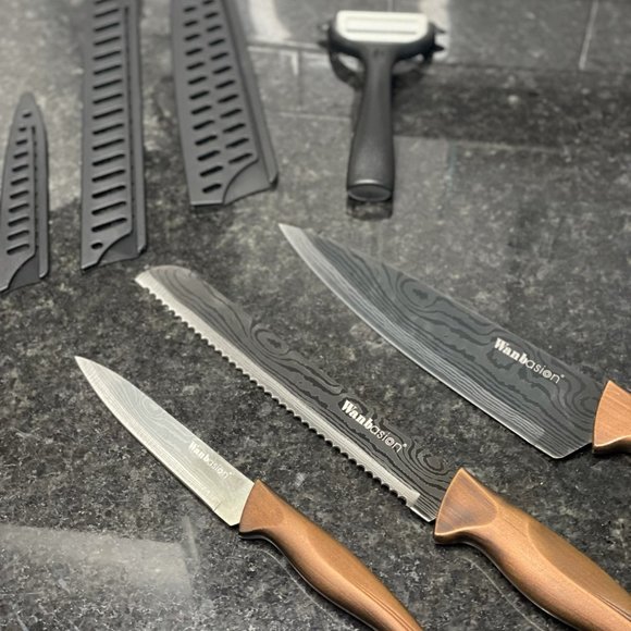 Wanbasion Kitchen Knife Set **Brand New* - Picture 3 of 4